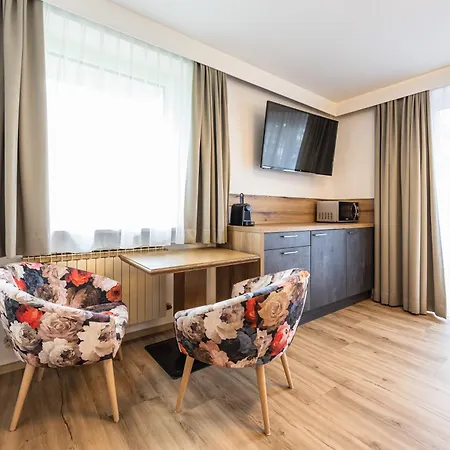 Lejlighedshotel By Hofer - Summer Card Included 3*